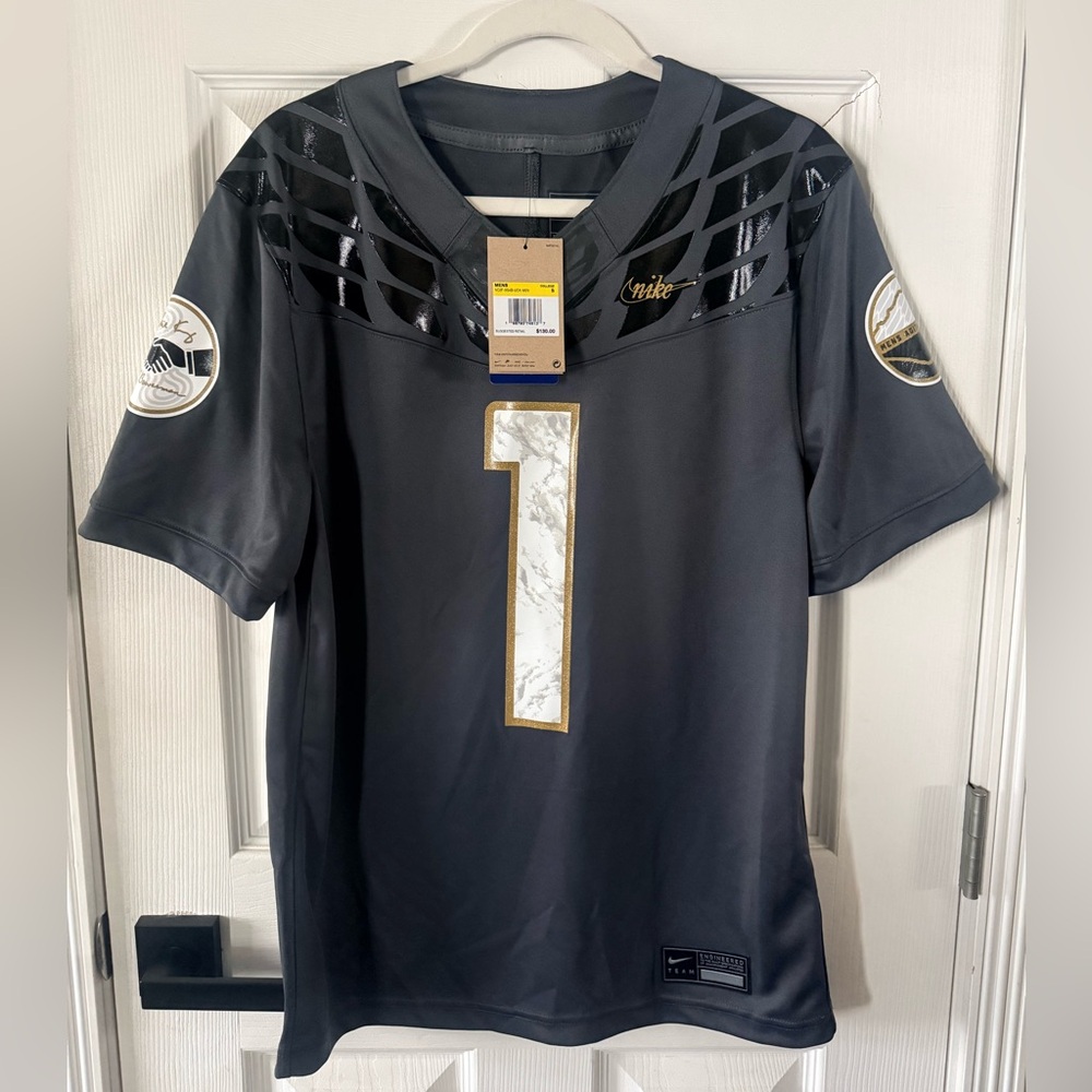 Nike Oregon Shoe Duck Men’s Jersey Number 1 New with tags - Picture 2 of 7